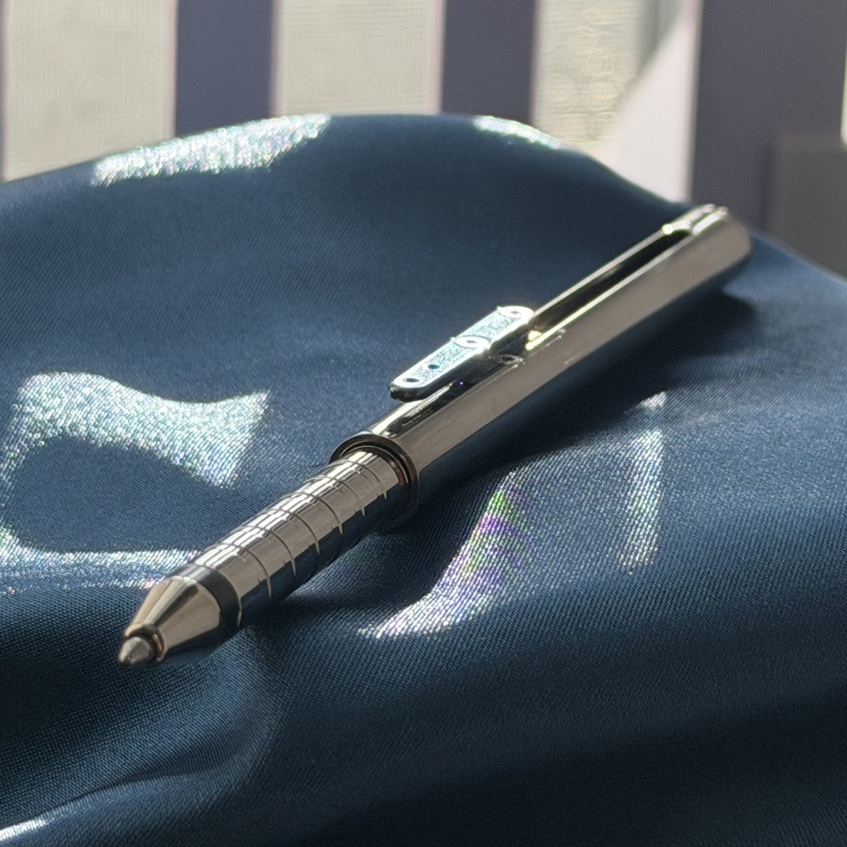 noble. Pen Diamond Like Carbon Edition- Powered by Fisher Space Pen®